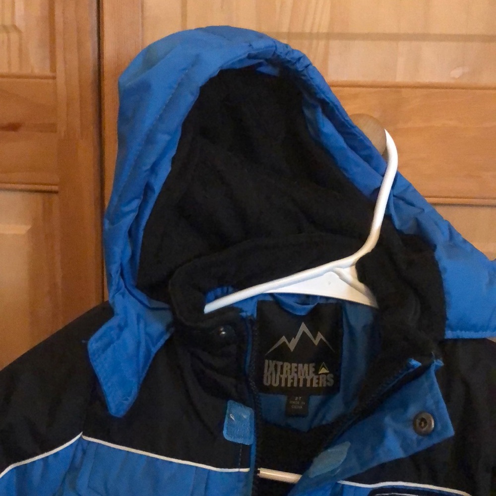 Winter Coat - Picture 3 of 3